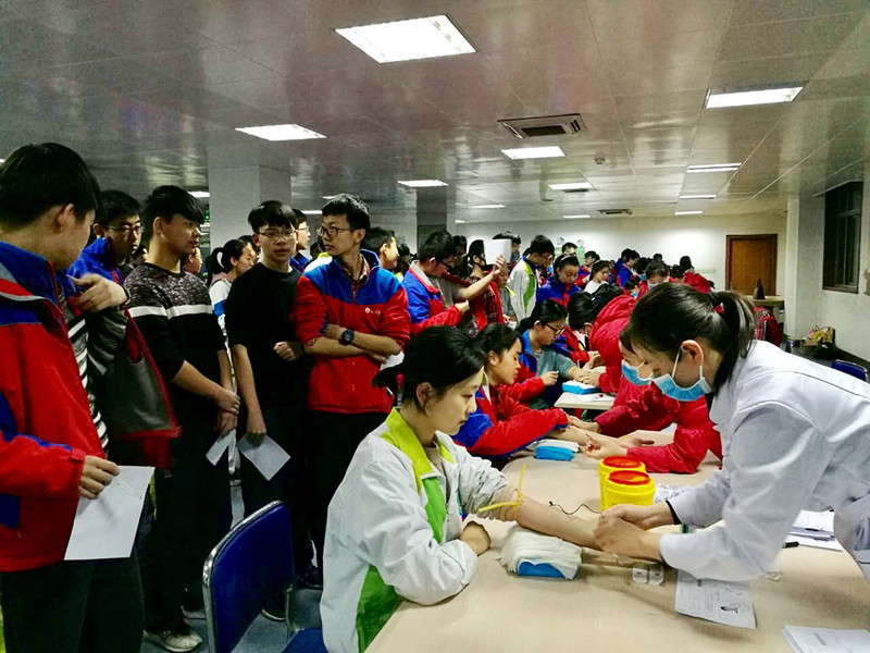 我校及经开一中2017年未央区考生高考体检工作顺利完成